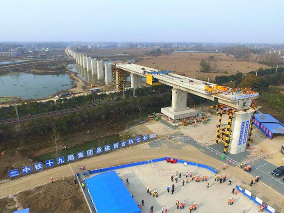 湖南將修建600公里高鐵，沿途經(jīng)過六個(gè)城市，預(yù)計(jì)2025年建成